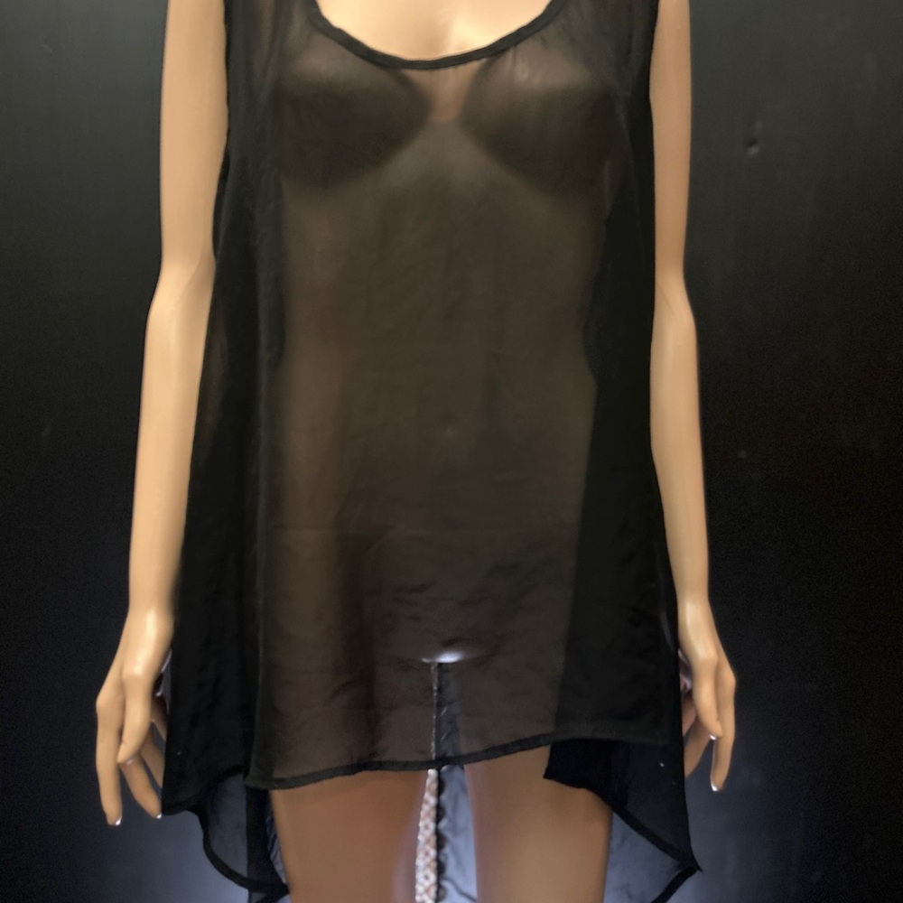 Torrid Sheer Black top size 1